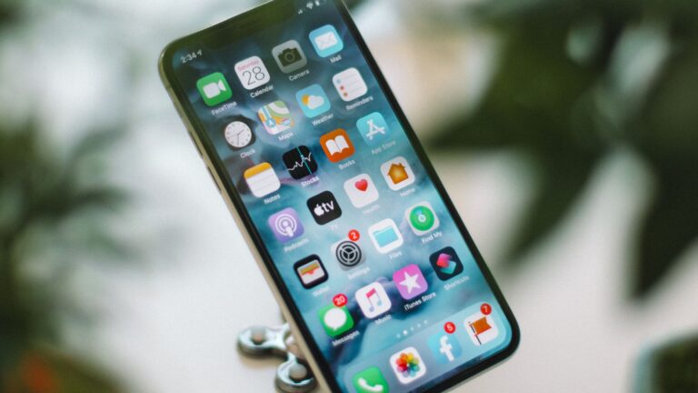 Platform Branding: Mengelola Kanal Digital yang Tepat untuk Personal Branding dan Bisnis