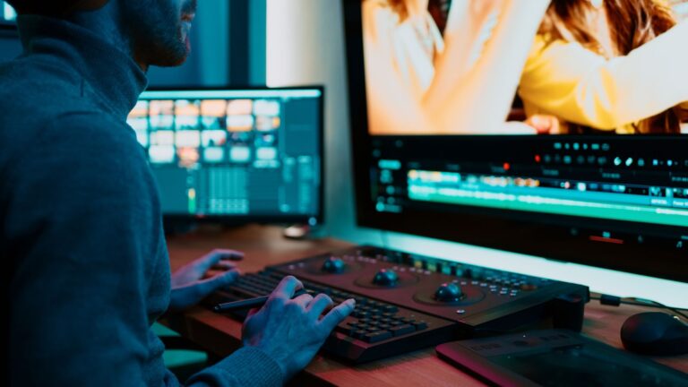 Tujuh Tool AI Video Produk dari Foto Dibandingkan Dreamina